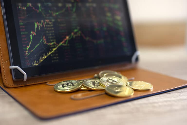Read more about the article Best 8 Cryptocurrency Research Tools for Traders and Investors